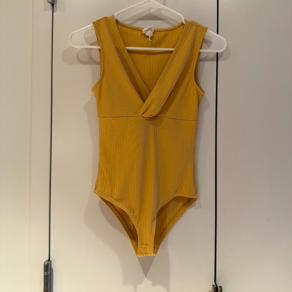 H&M 2 PACK Stretchy Bodysuit